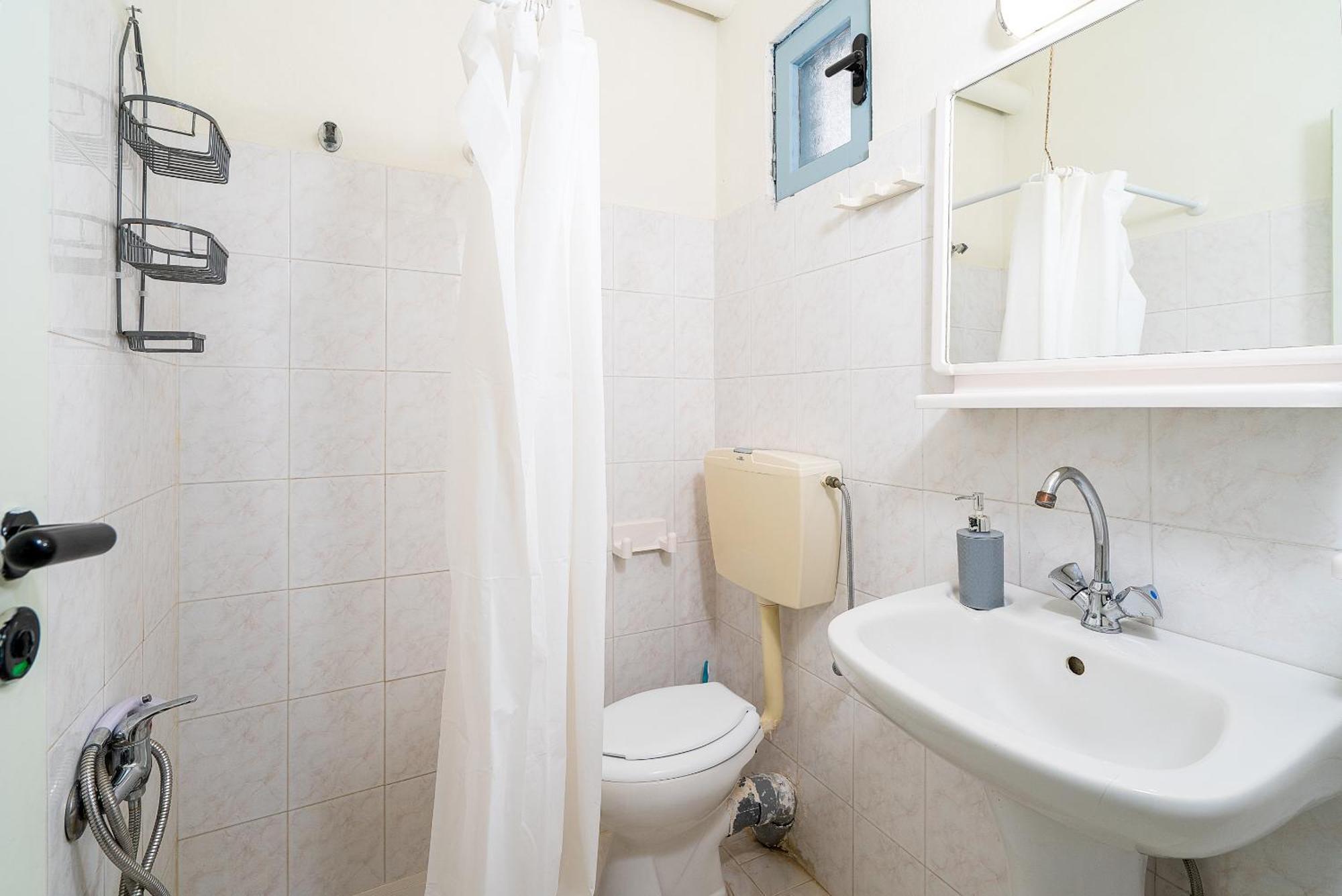 Appartement Giant Woman à Tsoútsouros Extérieur photo